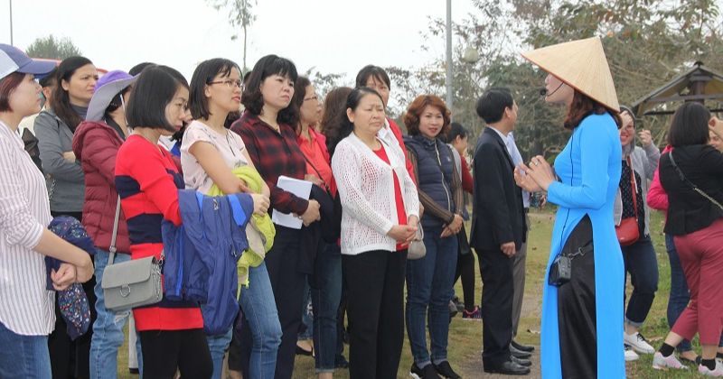 Hướng dẫn viên du lịch chuyên sâu về di sản và văn hóa