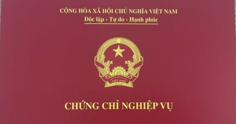 Điều kiện và chứng chỉ để hành nghề hướng dẫn viên du lịch