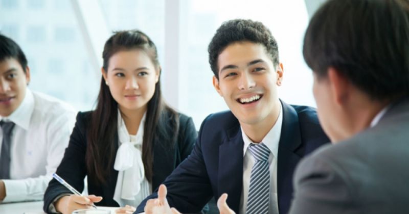 Nhân viên tư vấn visa